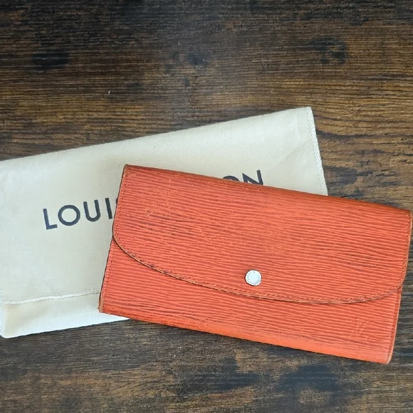Louis Vuitton Orange Epi Emilie Wallet - Picture 1 of 16